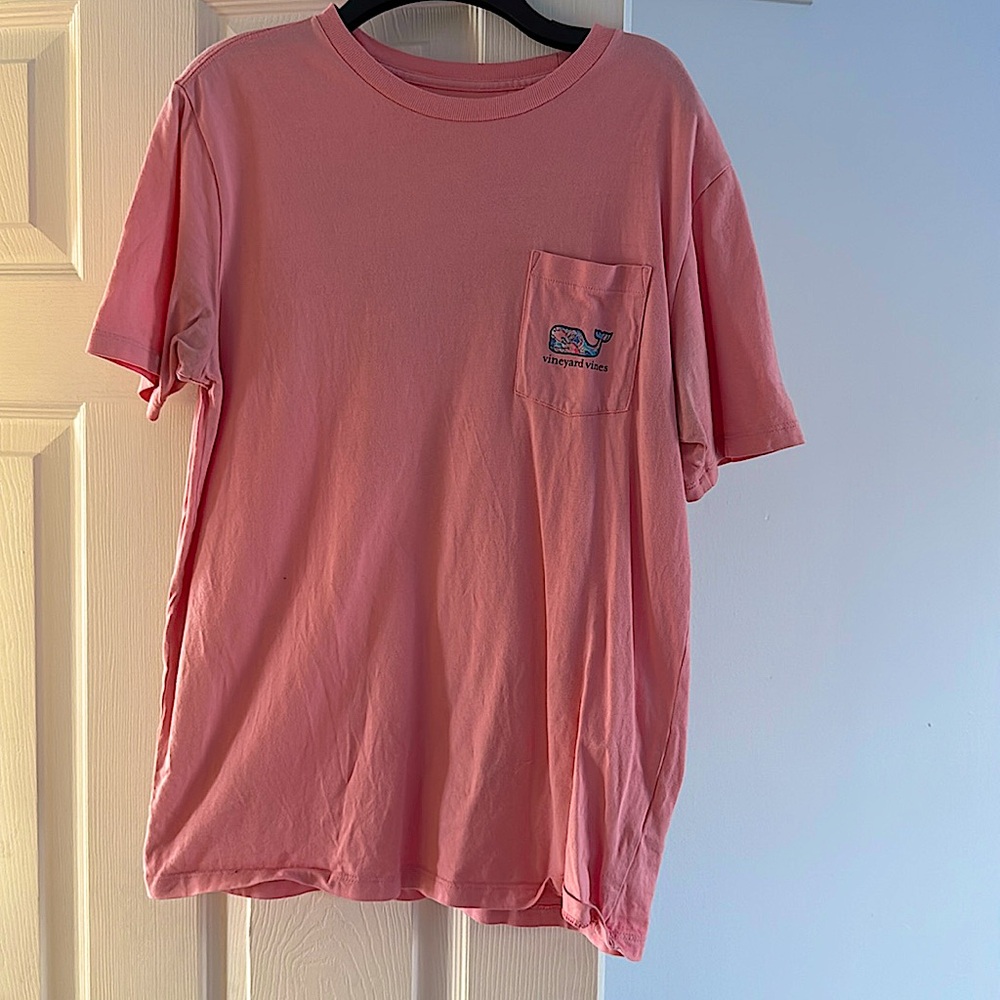 pink vineyard vine tshirt